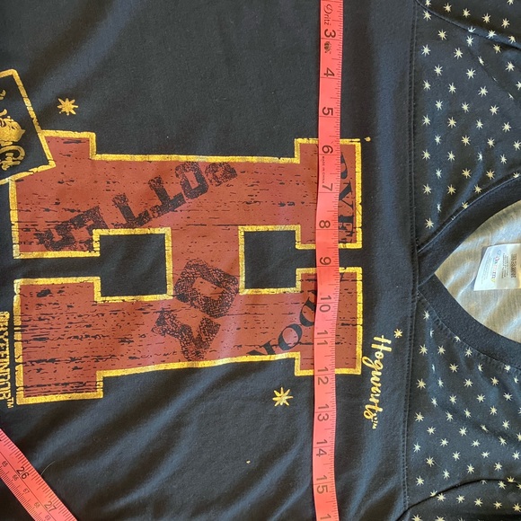 Wizarding World Harry Potter L Large Short Sleeve Shirt Gryffindor Hogwarts - Picture 12 of 14